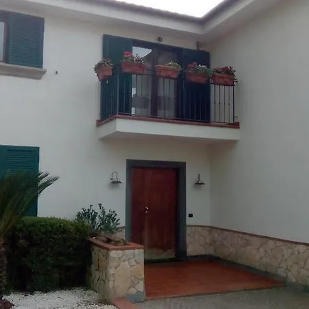 Ad Un Passo Da Bed & Breakfast Angri